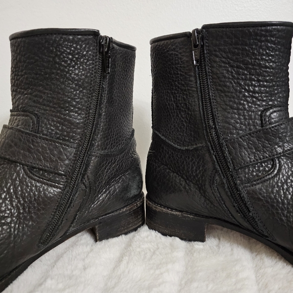 Gravati Black Luxury Italian Pebbled Leather Double Buckle Strap Moto Style Boot - Picture 10 of 16